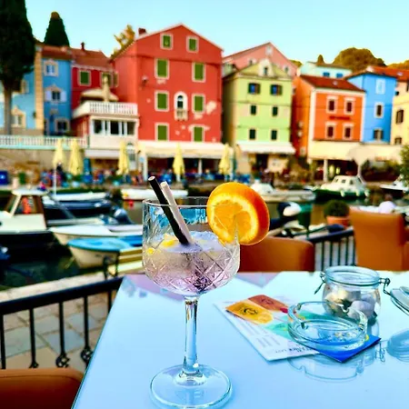 فندق مبيت وإفطار Ciao Bella Veli Lošinj